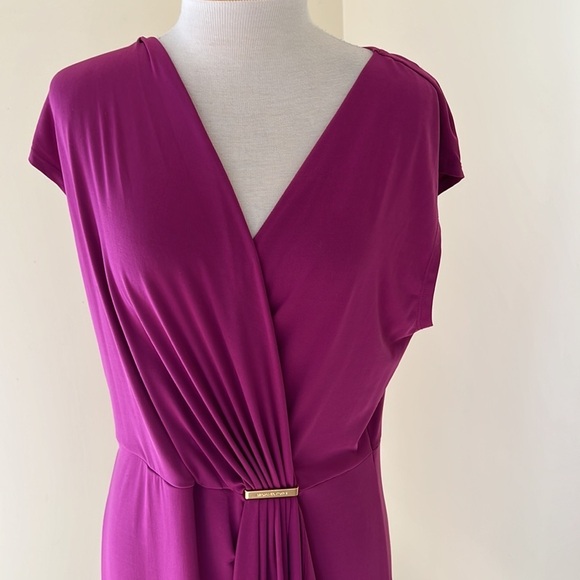 New! Michael Michel Kors large peony faux wrap dress. - Picture 2 of 9